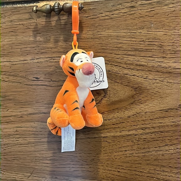 Set of Disney keychains/backpack clips - Picture 6 of 12